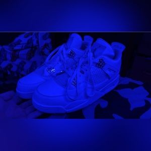 2017 Jordan retro 4 “pure money”s